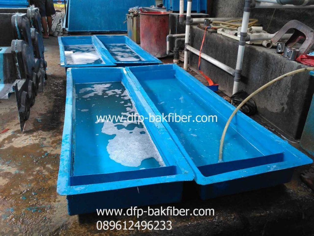 bak fiber persegi