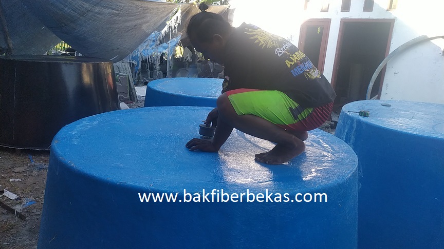 pemasangan clean out bak fiber bulat D200